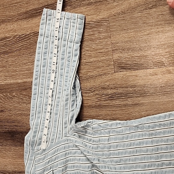 📛5/$25 Columbia Pearl Snap Pinstripe Longsleeve Button Down - Picture 6 of 8